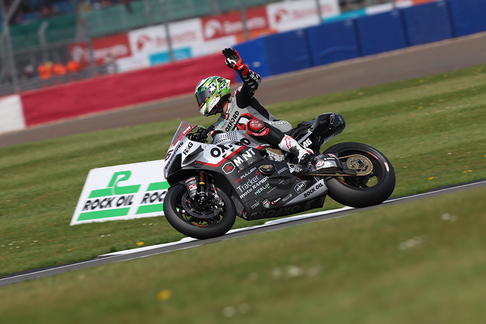 BSB-Silverstone-16-04-22-Moto-Rapido-4